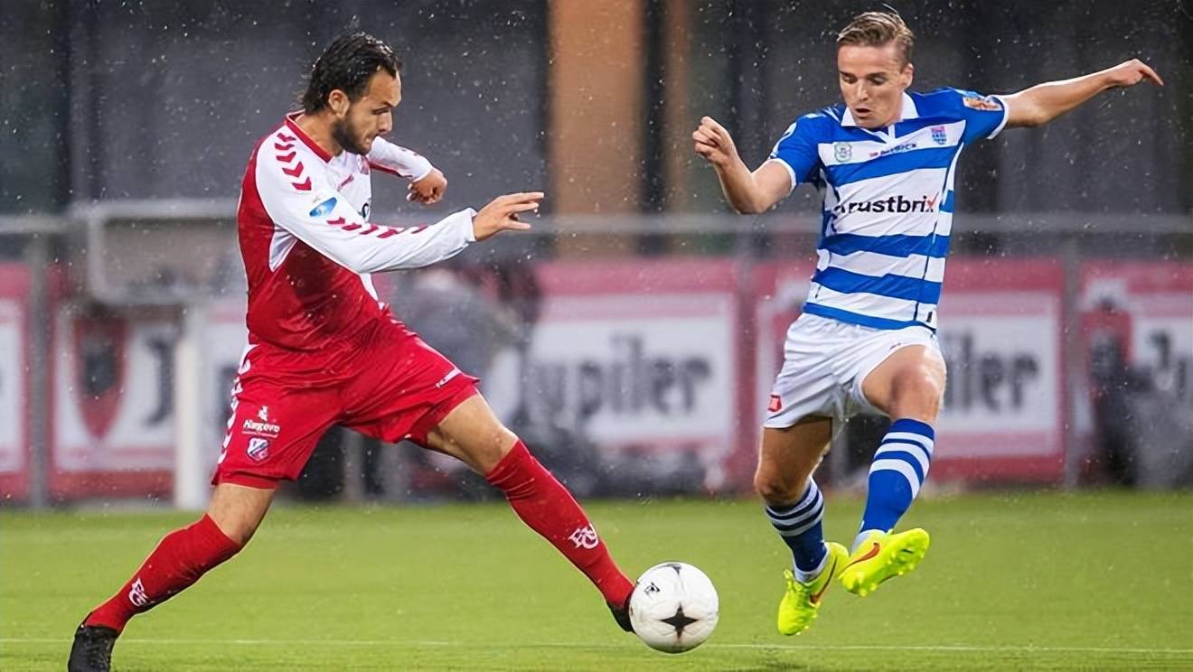 迷的面前 迷的面前