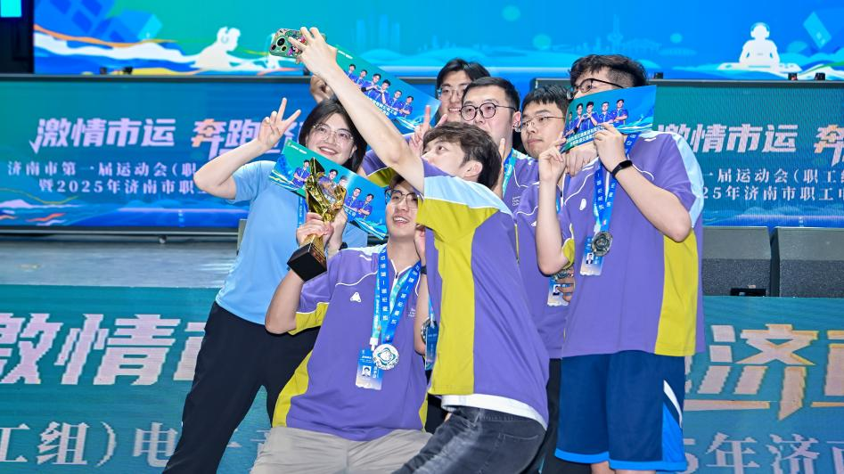 这名巴西中 这名巴西中