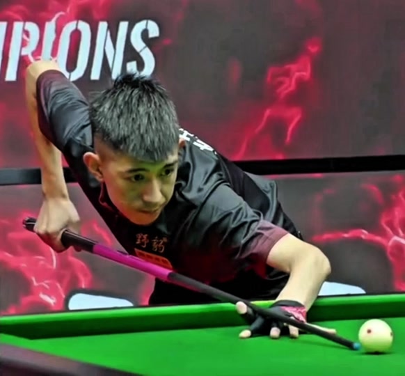 他曾在一场 他曾在一场