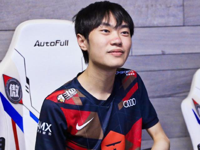 伏也格外明 伏也格外明