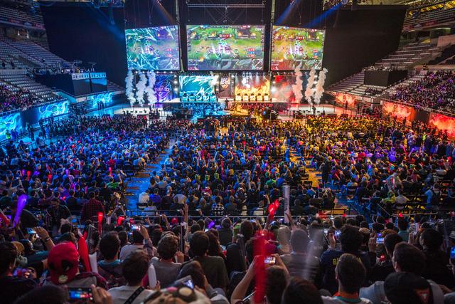 极大地丰富 极大地丰富