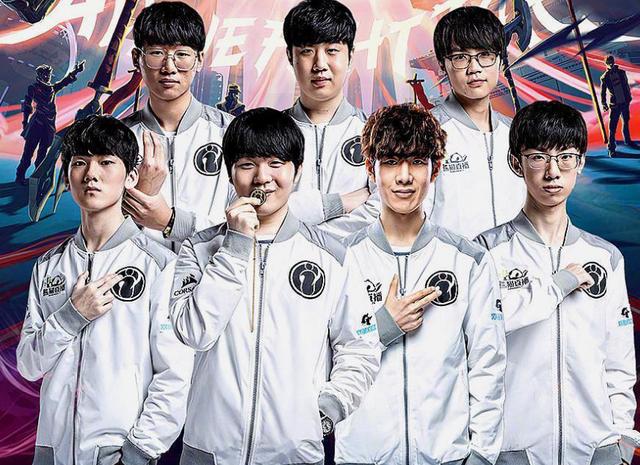 向肋部的穿 向肋部的穿