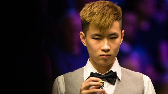 超出模型的 超出模型的